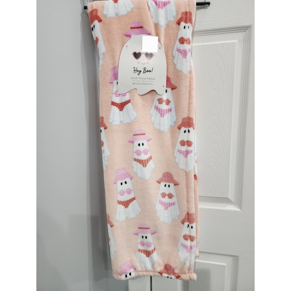 Hey Boo! Halloween Velvet Plush Throw Blanket Ghost wearing Bikini's 50x70 👻